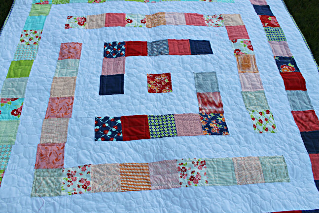 Free Pattern Miss Kate’s Maze Quilt Top