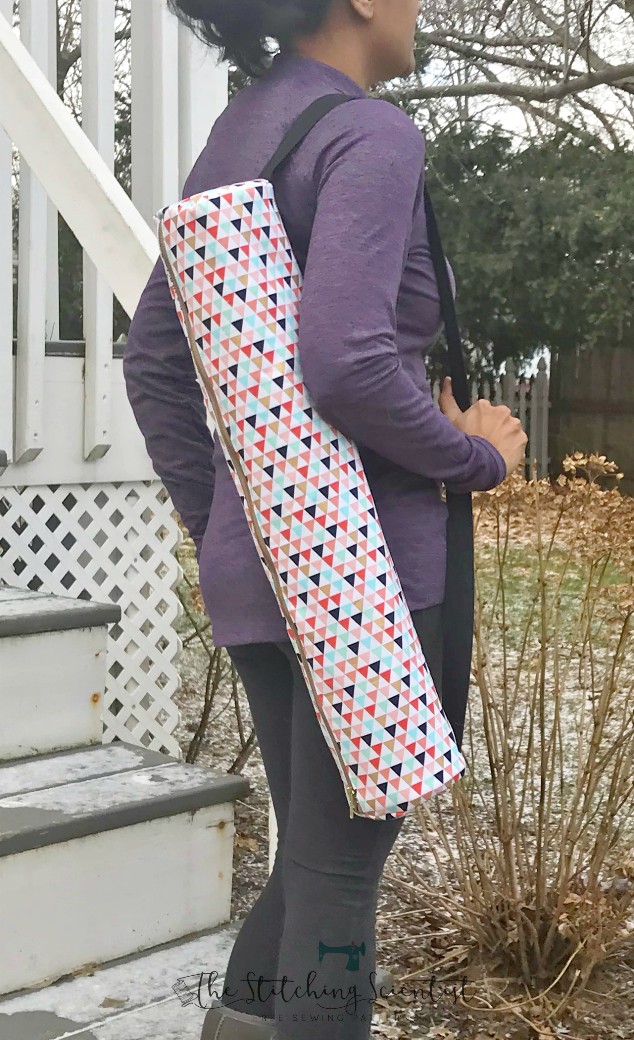Handmade Yoga mat bag with zipper - black and white geometric fabric